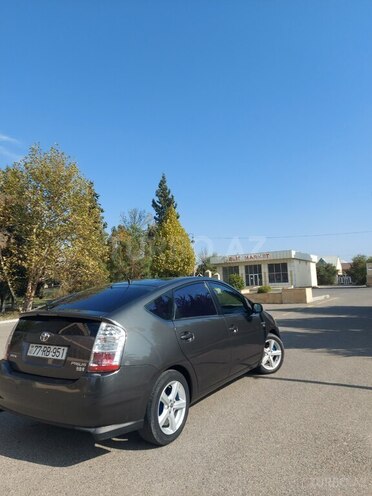 Toyota Prius 2007, 310,000 km - 1.5 l - Ucar