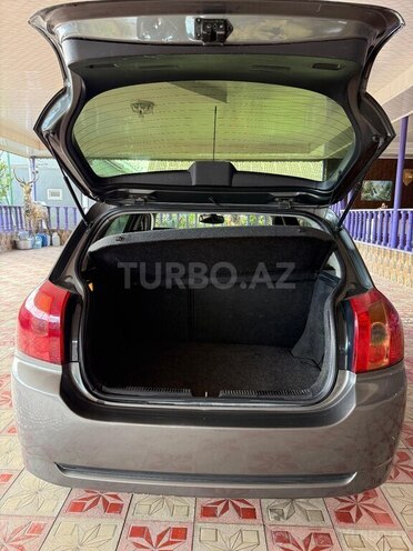 Toyota Corolla 2004, 380,000 km - 1.4 l - Ağcabədi