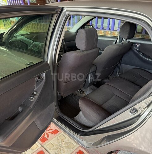 Toyota Corolla 2004, 380,000 km - 1.4 l - Ağcabədi