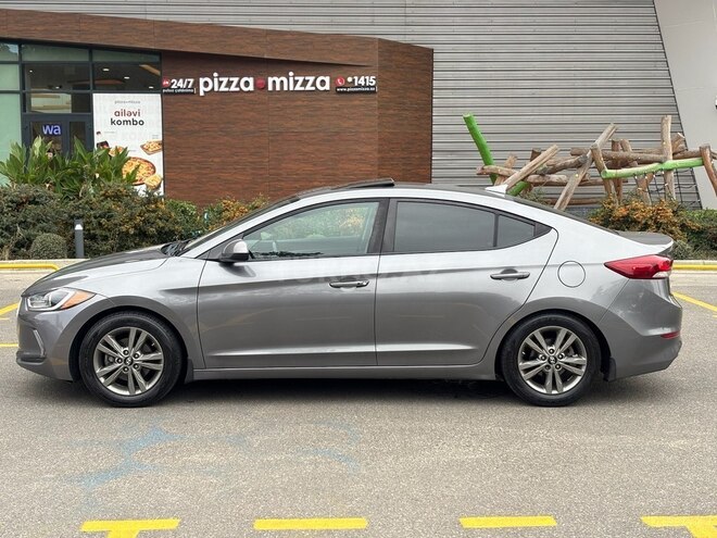 Hyundai Elantra 2018, 186,684 km - 2.0 l - Bakı