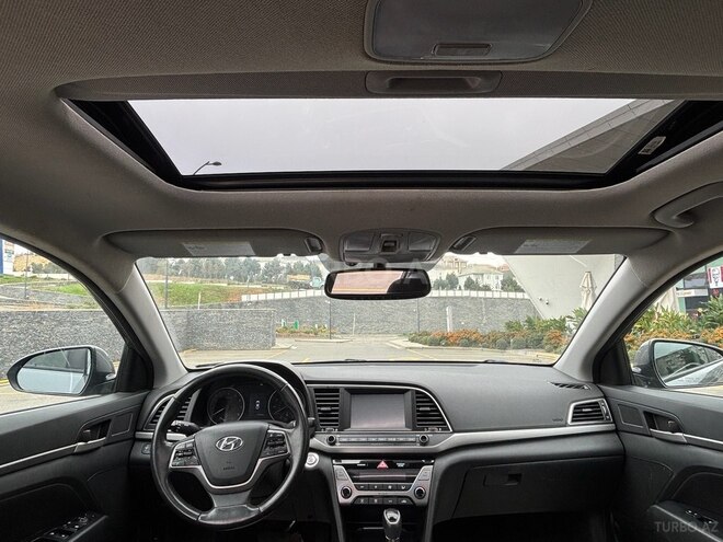 Hyundai Elantra 2018, 186,684 km - 2.0 l - Bakı