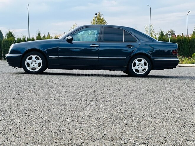 Mercedes E 270 2000, 338,000 km - 2.7 l - Ağcabədi