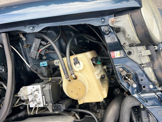 Mercedes E 270 2000, 338,000 km - 2.7 l - Ağcabədi