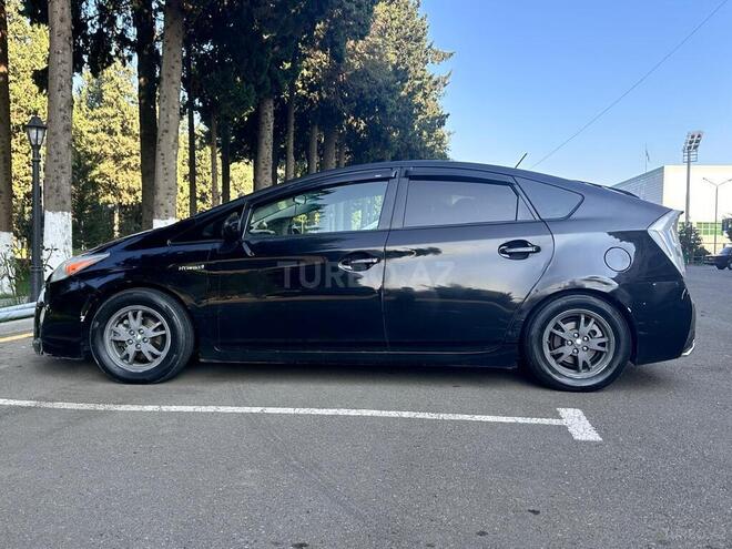 Toyota Prius 2011, 196,000 km - 1.8 l - Masallı