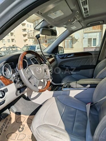 Mercedes GL 350 4MATIC 2014, 260,000 km - 3.0 l - Xırdalan