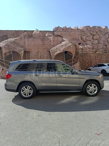 Mercedes GL 350 4MATIC 2014, 260,000 km - 3.0 l - Xırdalan