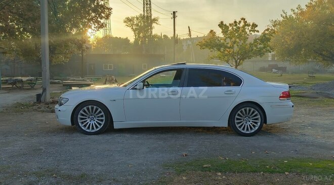 BMW 730 2006, 269,000 km - 3.0 l - Mingəçevir