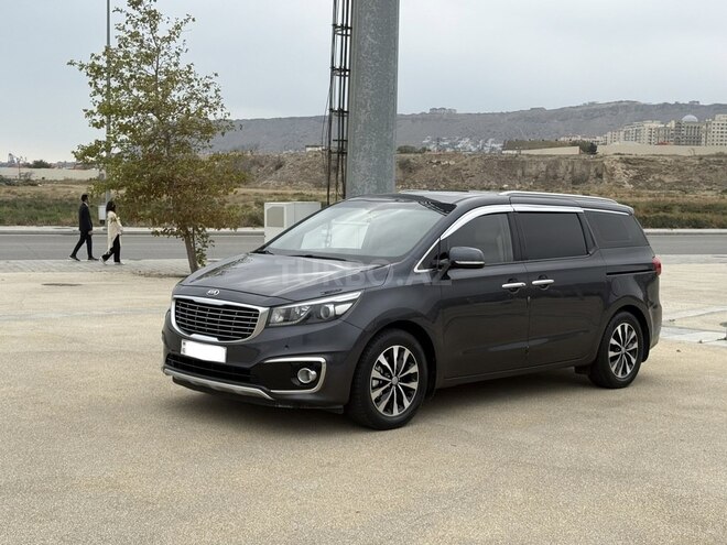 Kia Carnival 2016, 189,000 km - 2.2 l - Bakı