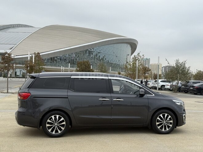 Kia Carnival 2016, 189,000 km - 2.2 l - Bakı