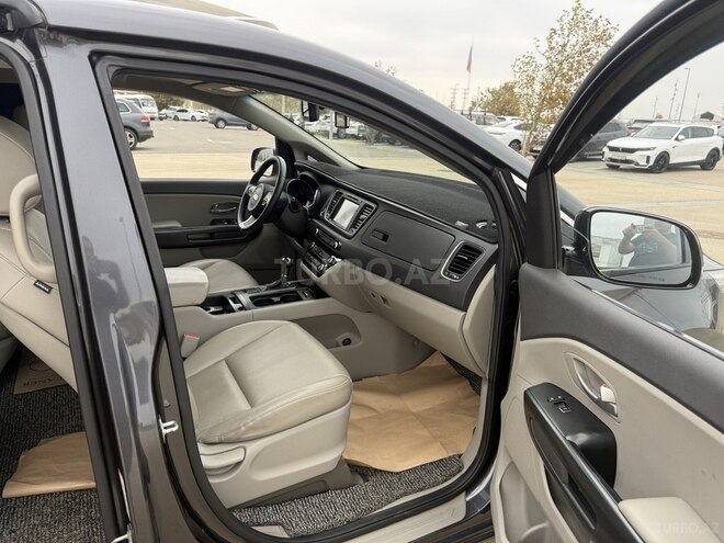 Kia Carnival 2016, 189,000 km - 2.2 l - Bakı