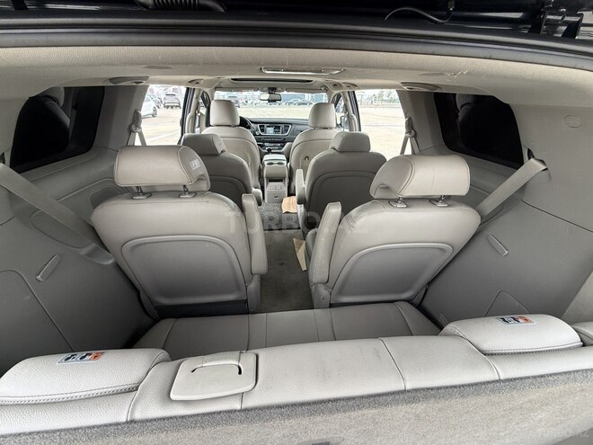 Kia Carnival 2016, 189,000 km - 2.2 l - Bakı