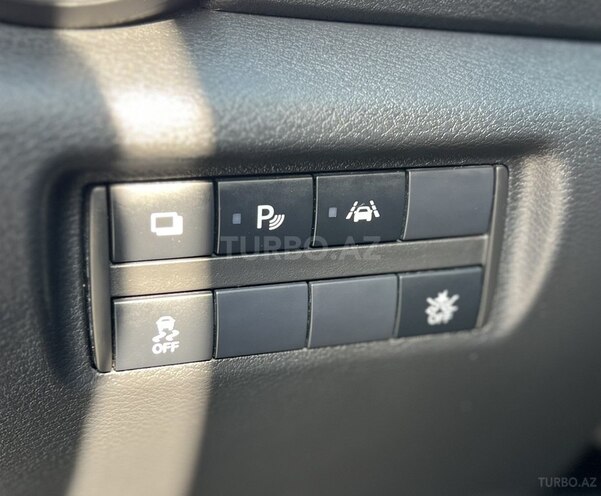 Nissan Sunny 2021, 165,000 km - 1.6 л - Bakı