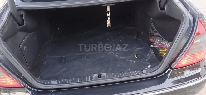 Mercedes E 220 2007, 394,000 km - 2.2 l - Bakı