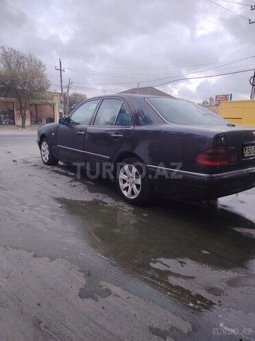 Mercedes E 290 1997, 445,000 km - 2.9 l - Bakı
