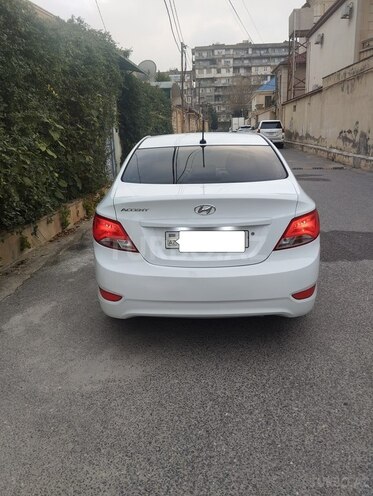 Hyundai Accent 2016, 153,000 km - 1.6 l - Bakı