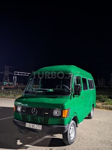 Mercedes 208 D 1993, 500,000 km - 2.4 l - Mingəçevir