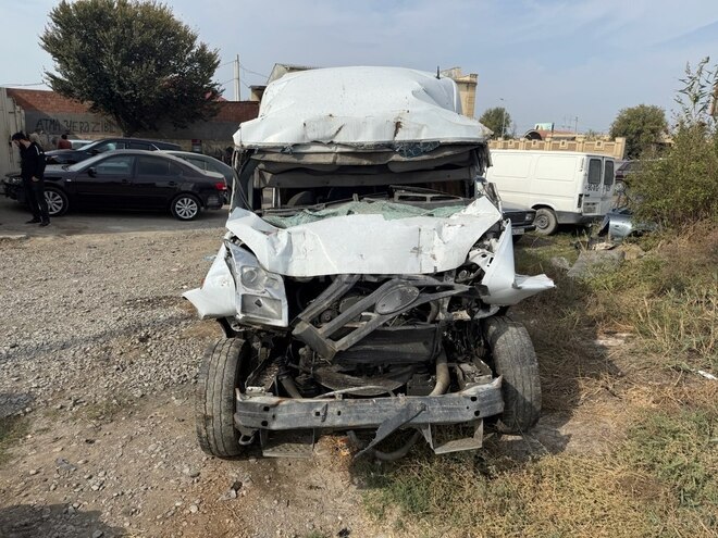 Ford Transit 2008, 320,000 km - 2.4 l - Kürdəmir