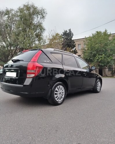 Kia  2010, 235,000 km - 1.6 l - Bakı