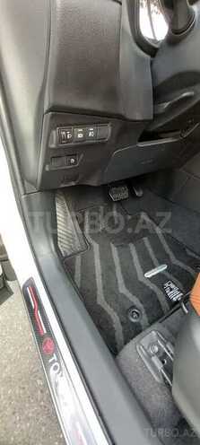 Toyota Corolla Cross 2024, 25,049 km - 2.0 l - Bakı