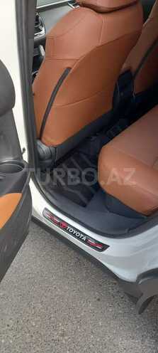 Toyota Corolla Cross 2024, 25,049 km - 2.0 l - Bakı