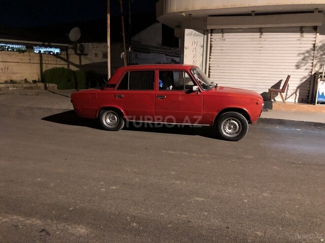 LADA (VAZ) 21011 1983, 200,000 km - 1.3 l - Salyan