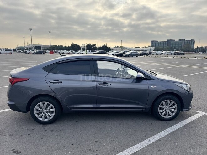 Hyundai Accent 2021, 116,000 km - 1.6 л - Bakı