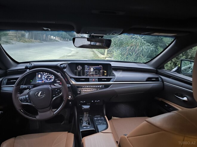 Lexus ES 250 2019, 159,000 km - 2.5 л - Bakı