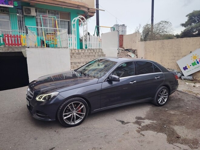 Mercedes E 220 2016, 168,000 km - 2.1 l - Bakı