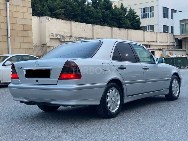 Mercedes C 240 1999, 326,000 km - 2.4 l - Bakı