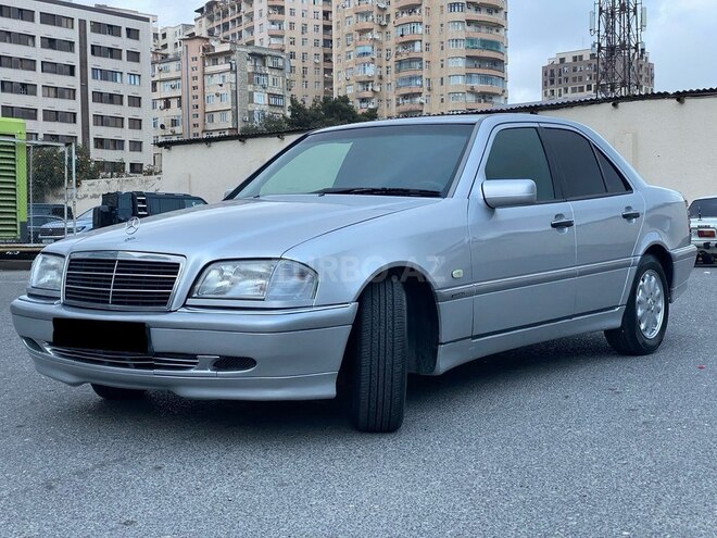Mercedes C 240 1999, 326,000 km - 2.4 l - Bakı