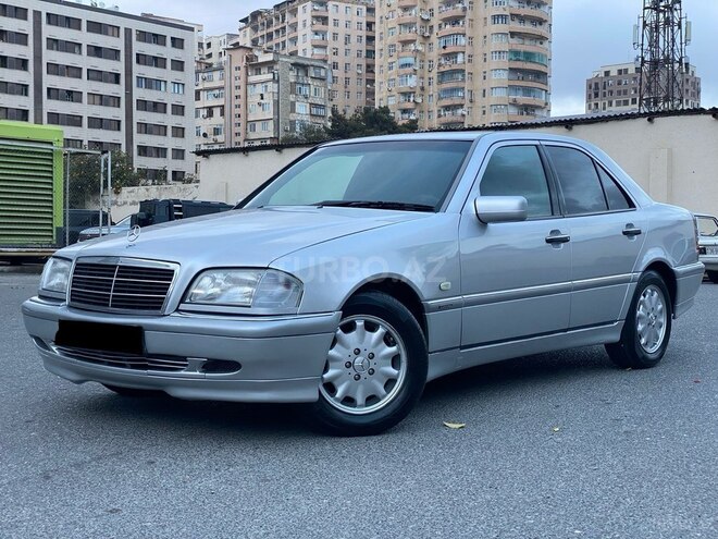 Mercedes C 240 1999, 326,000 km - 2.4 l - Bakı