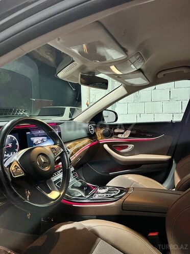 Mercedes E 220 d 2017, 129,000 km - 2.0 л - Bakı