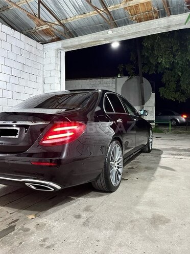 Mercedes E 220 d 2017, 129,000 km - 2.0 л - Bakı