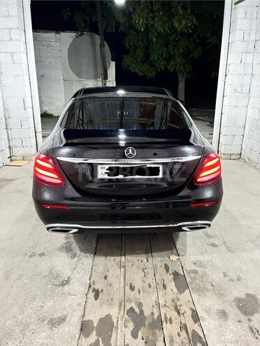 Mercedes E 220 d 2017, 129,000 km - 2.0 л - Bakı