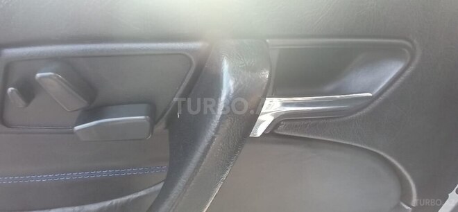 Mercedes C 240 1999, 344,000 km - 2.4 l - Yevlax