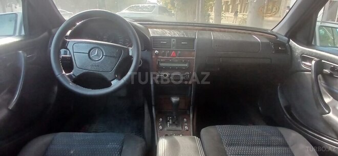 Mercedes C 240 1999, 344,000 km - 2.4 l - Yevlax
