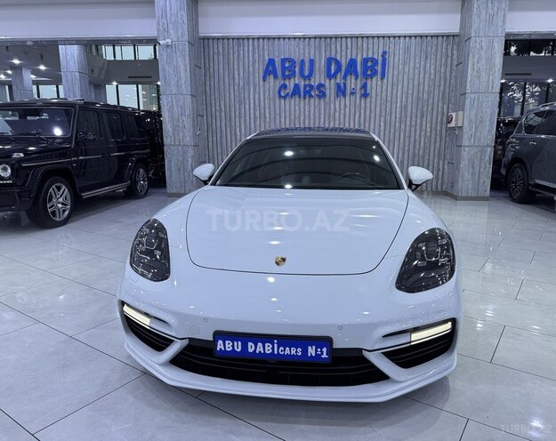 Porsche Panamera-2