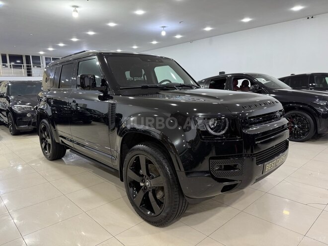 Land Rover Defender-5