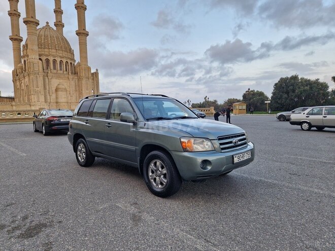 Toyota Highlander 2004, 319,000 km - 2.4 l - Bakı