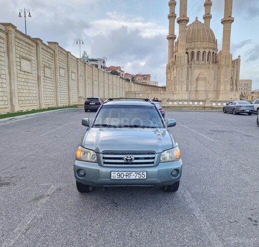 Toyota Highlander 2004, 319,000 km - 2.4 l - Bakı