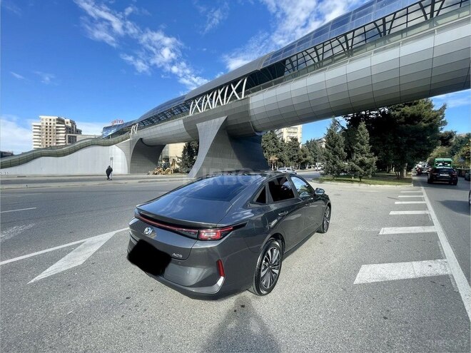 Changan Qiyuan A05 2025, 9,900 km - 1.5 l - Bakı
