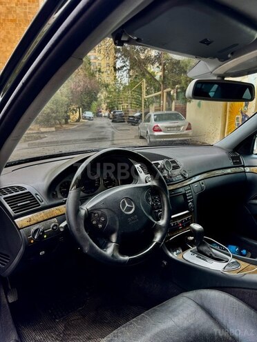 Mercedes E 320 2002, 280,000 km - 3.2 l - Bakı