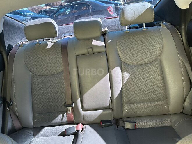Hyundai Elantra 2015, 217,651 km - 1.8 л - Bakı