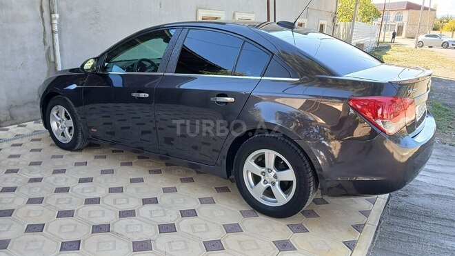 Chevrolet Cruze 2015, 296,000 km - 1.4 l - Goranboy