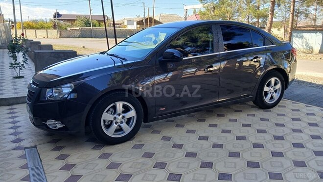 Chevrolet Cruze 2015, 296,000 km - 1.4 l - Goranboy