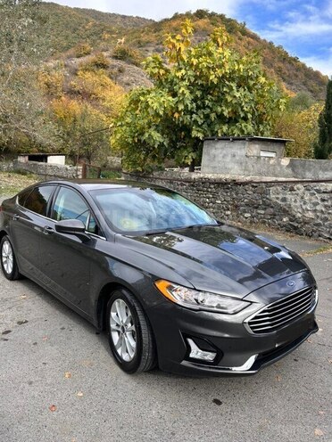 Ford Fusion (North America) 2019, 170,500 km - 1.5 л - Qax