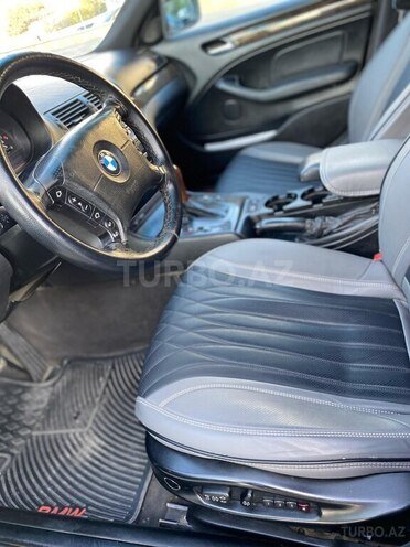 BMW 325 2001, 250,000 km - 2.5 l - Bakı