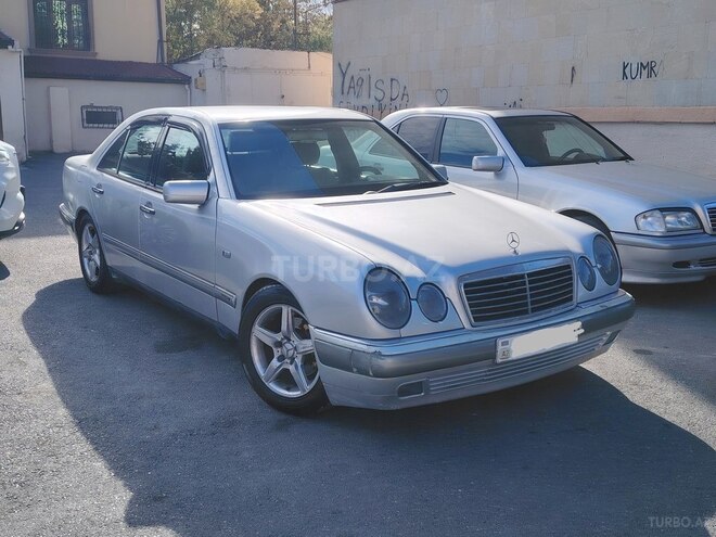Mercedes E 200 1996, 325,000 km - 2.0 l - Bakı