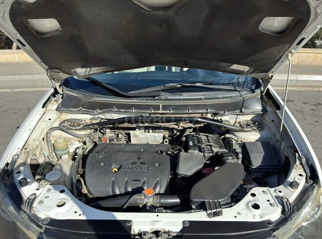 Mitsubishi Outlander 2008, 217,400 km - 2.4 l - Bakı