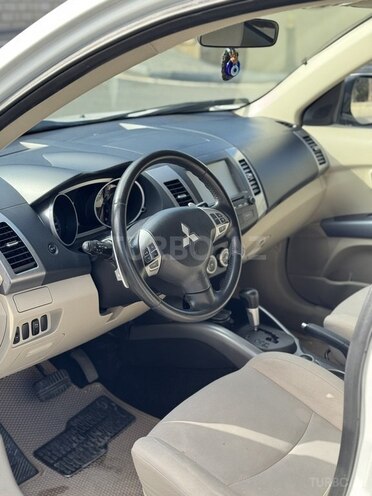 Mitsubishi Outlander 2008, 217,400 km - 2.4 l - Bakı